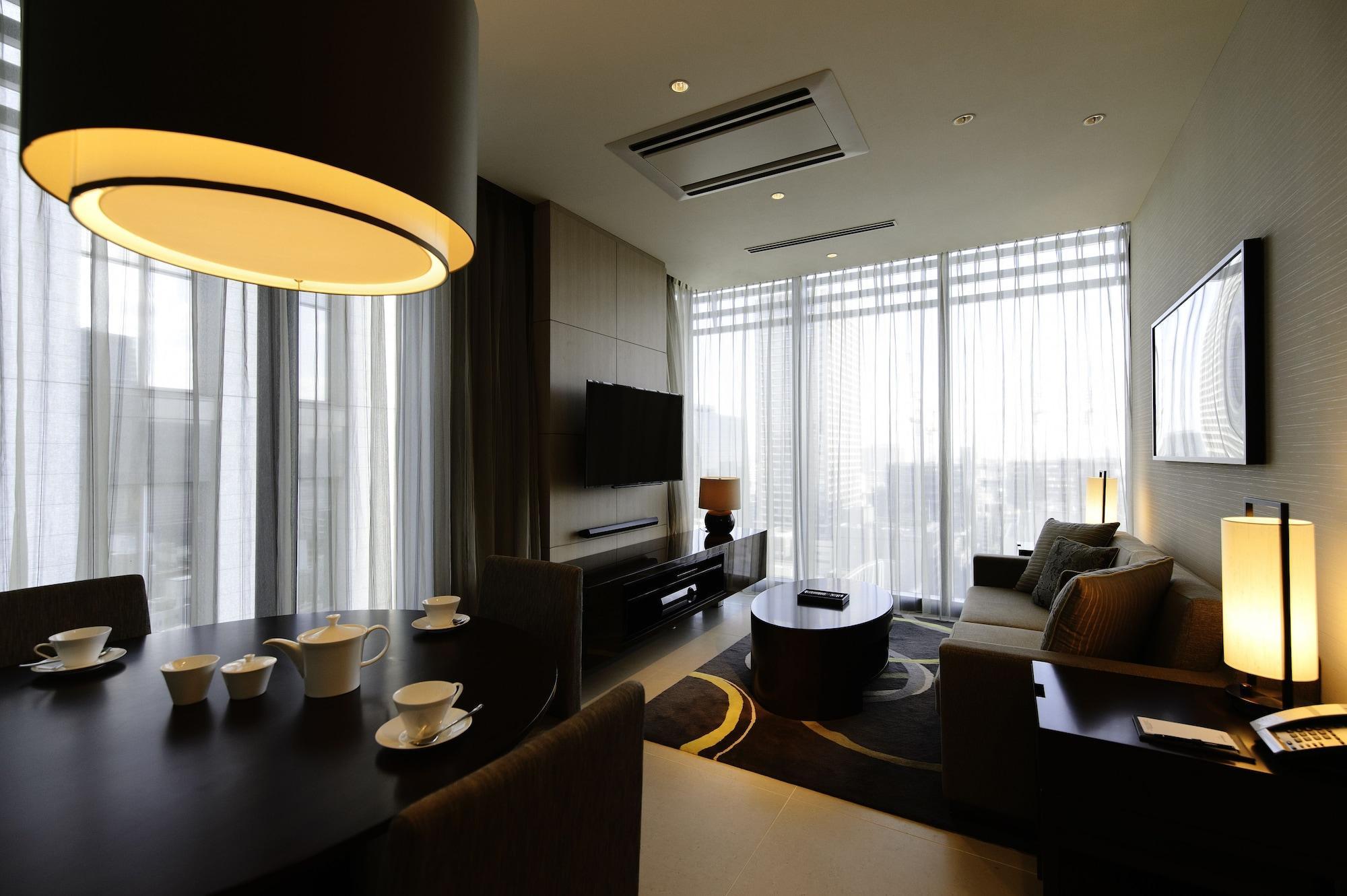 Oakwood Premier Tokyo Hotel Exterior foto A suite at the hotel