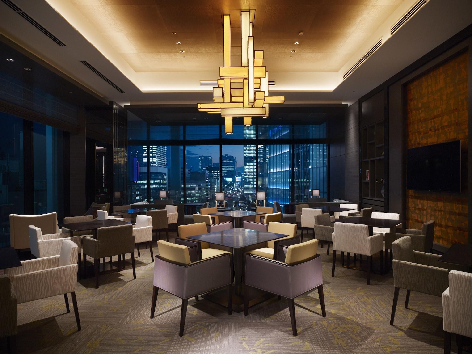 Oakwood Premier Tokyo Hotel Exterior foto The Club at Hong Kong International Airport